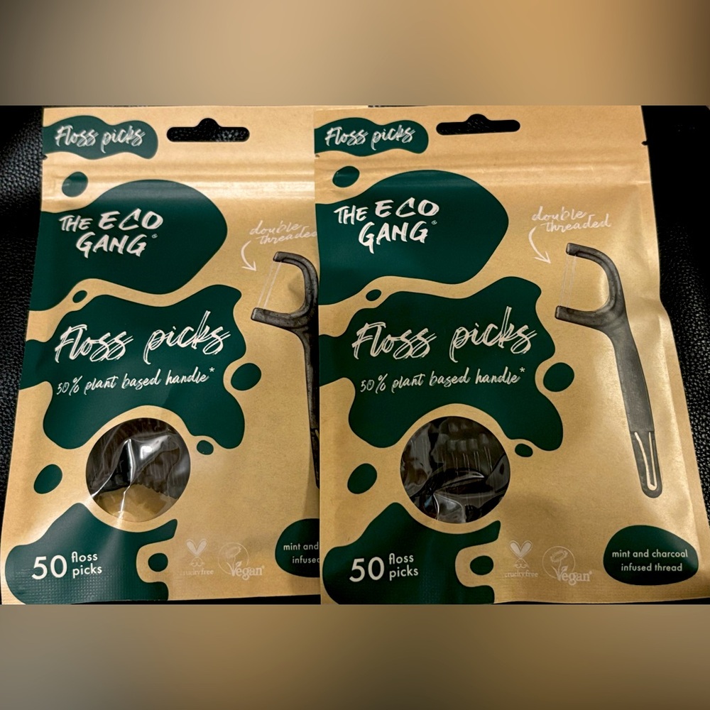 ✨ 2 Bags ✨ Floss Picks - The Eco Gang